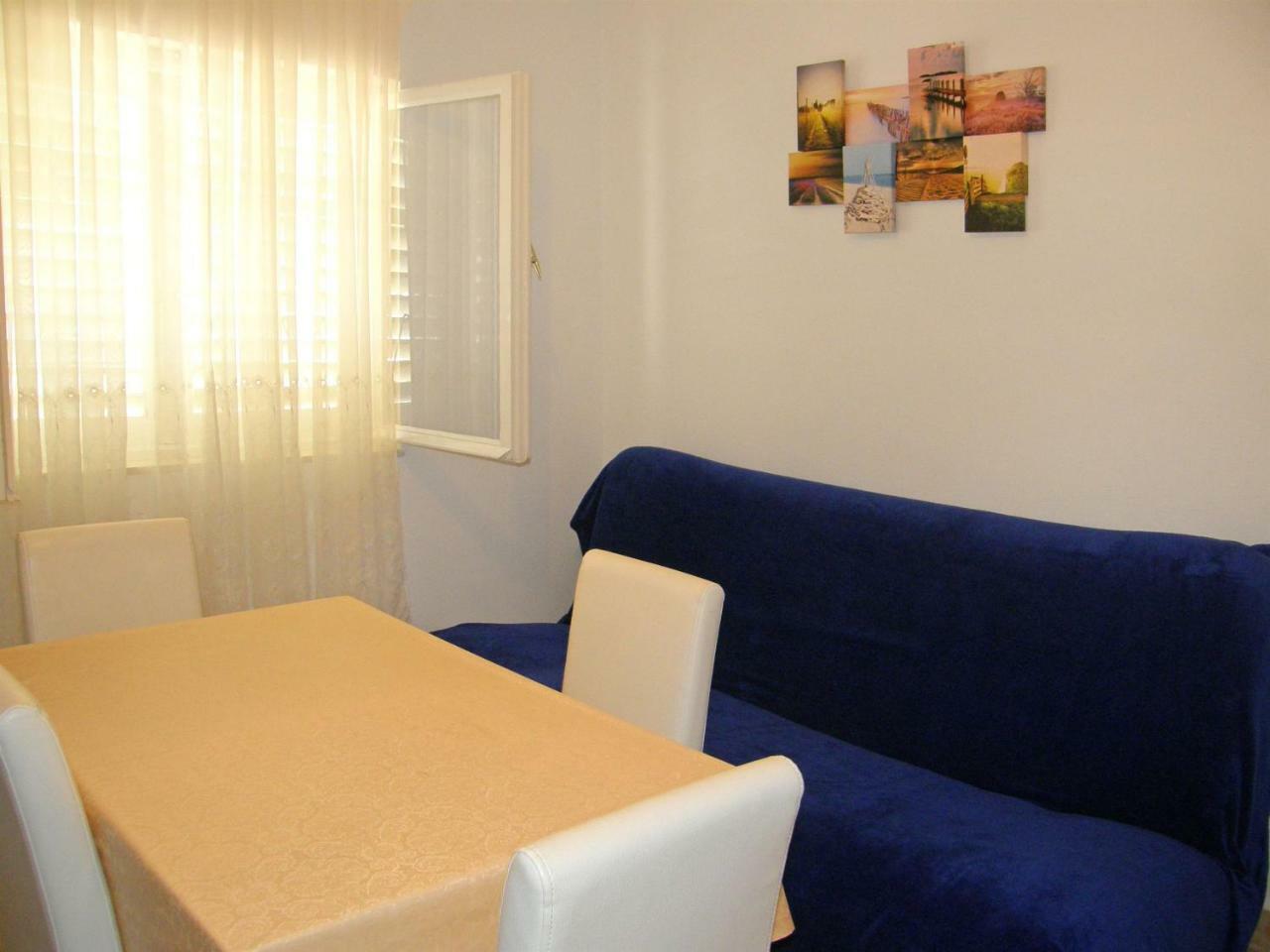 Apartments Dijo Primosten Room photo